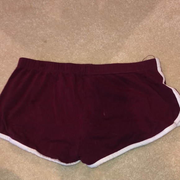 Maroon shorts - Picture 2 of 2